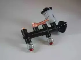 Главный тормозной цилиндр AISIN купить